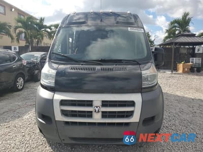 Piąte zdjęcie samochodu w środku: 2014 RAM PROMASTER 2500 2500 HIGH VIN:3C6TRVCG3EE114458 - miniatura