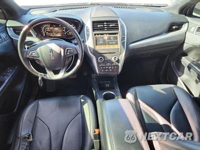 Zdjęcie 8 z 13 samochodu: 2016 LINCOLN MKC PREMIERE VIN:5LMCJ1C96GUJ04997 - miniatura