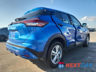 Trzecie zdjęcie samochodu z tyłu: 2023 NISSAN KICKS S VIN:3N1CP5BV8PL564378 - miniatura