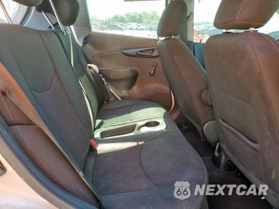 Zdjęcie 10 z 12 samochodu: 2021 CHEVROLET SPARK LS VIN:KL8CB6SA8MC704704 - miniatura