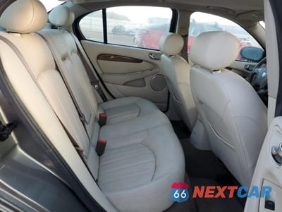 Zdjęcie 10 z 12 samochodu: 2002 JAGUAR X-TYPE 2.5 VIN:SAJEA51DX2XC80042 - miniatura