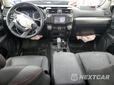 Zdjęcie 8 z 14 samochodu: 2019 TOYOTA 4RUNNER SR5/SR5 PREMIUM VIN:JTEBU5JR2K5717122 - miniatura