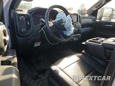 Zdjęcie 8 z 12 samochodu: 2022 CHEVROLET SILVERADO 3500HD UTILITY / SERVICETRUCK VIN:1GB4YSE70NF223725 - miniatura