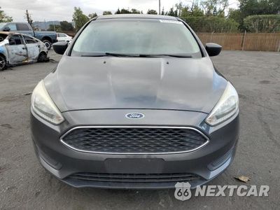 Piąte zdjęcie samochodu w środku: 2017 FORD FOCUS S VIN:1FADP3E21HL206291 - miniatura