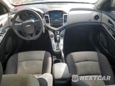 Zdjęcie 8 z 12 samochodu: 2015 CHEVROLET CRUZE LS VIN:1G1PA5SHXF7211646 - miniatura