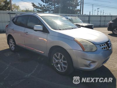 Czwarte zdjęcie samochodu z boku: 2012 NISSAN ROGUE S VIN:JN8AS5MTXCW279429 - miniatura