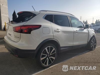Trzecie zdjęcie samochodu z tyłu: 2019 NISSAN ROGUE SPORT S VIN:JN1BJ1CRXKW314182 - miniatura