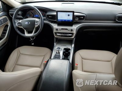 Zdjęcie 8 z 16 samochodu: 2021 FORD EXPLORER XLT VIN:1FMSK8DH0MGC11399 - miniatura
