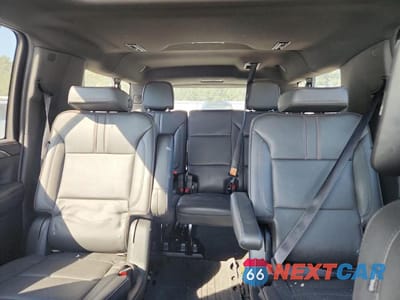 Zdjęcie 10 z 13 samochodu: 2023 CHEVROLET SUBURBAN K1500 RST VIN:1GNSKEKD9PR445866 - miniatura