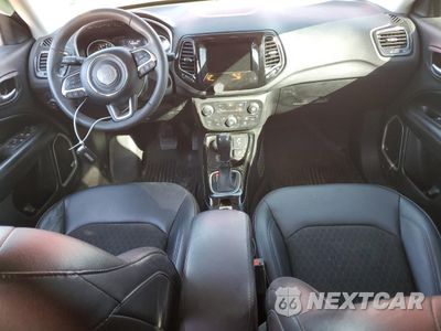 Zdjęcie 8 z 14 samochodu: 2021 JEEP COMPASS LATITUDE VIN:3C4NJDBB7MT533688 - miniatura