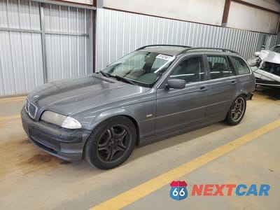 2001 BMW 325 IT WBAAW33401ET42116 - główne zdjęcie licytacji z USA - miniatura