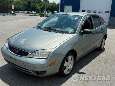 Drugie zdjęcie samochodu z przodu: 2005 FORD FOCUS ZX5 VIN:3FAFP37NX5R125433 - miniatura