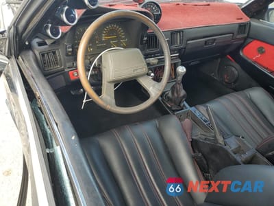 Zdjęcie 8 z 13 samochodu: 1985 TOYOTA SUPRA VIN:JT2MA67L1F0157930 - miniatura