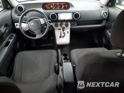 Zdjęcie 8 z 14 samochodu: 2009 TOYOTA SCION XB VIN:JTLKE50E991079764 - miniatura