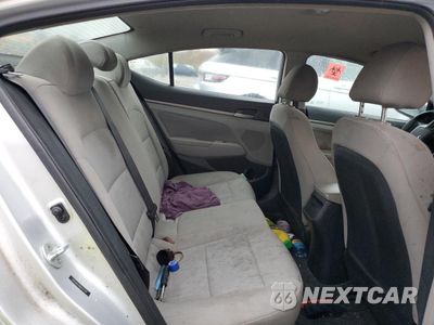 Zdjęcie 10 z 13 samochodu: 2017 HYUNDAI ELANTRA SE VIN:5NPD84LF8HH122220 - miniatura