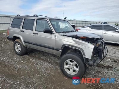 Czwarte zdjęcie samochodu z boku: 2000 JEEP CHEROKEE SPORT VIN:1J4FT48S7YL181665 - miniatura