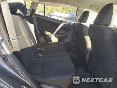 Zdjęcie 11 z 16 samochodu: 2017 TOYOTA RAV4 LE VIN:JTMBFREV3HJ130036 - miniatura