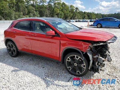 Czwarte zdjęcie samochodu z boku: 2019 MERCEDES-BENZ GLA 250 VIN:WDCTG4EB5KU003198 - miniatura