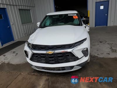 Piąte zdjęcie samochodu w środku: 2025 CHEVROLET BLAZER 2LT VIN:3GNKBCR44SS138895 - miniatura