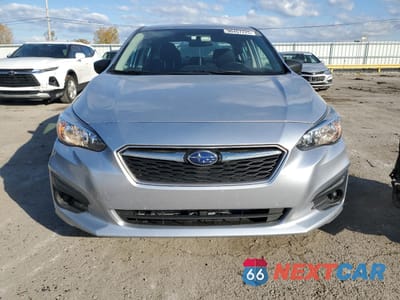 Piąte zdjęcie samochodu w środku: 2019 SUBARU IMPREZA VIN:4S3GKAA6XK3608143 - miniatura