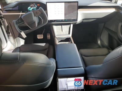 Zdjęcie 8 z 13 samochodu: 2023 TESLA MODEL X VIN:7SAXCAE58PF410284 - miniatura