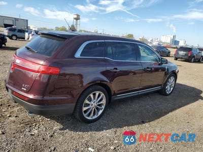 Trzecie zdjęcie samochodu z tyłu: 2011 LINCOLN MKT VIN:2LMHJ5AT5BBJ51164 - miniatura