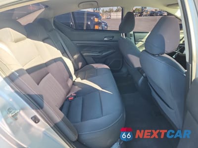 Zdjęcie 10 z 12 samochodu: 2019 NISSAN ALTIMA S VIN:1N4BL4BV4KC237369 - miniatura