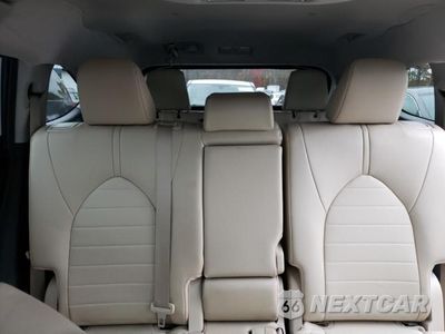 Zdjęcie 10 z 13 samochodu: 2022 TOYOTA HIGHLANDER XLE VIN:5TDGZRBH2NS569495 - miniatura