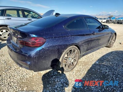 Trzecie zdjęcie samochodu z tyłu: 2016 BMW M4 VIN:WBS3R9C5XGK336020 - miniatura