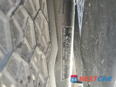 Zdjęcie 9 z 10 samochodu: 2022 KAWASAKI KL650 J VIN:ML5KLEJ10NDA07127 - miniatura