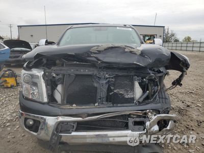 Piąte zdjęcie samochodu w środku: 2016 NISSAN TITAN XD SL VIN:1N6BA1F42GN515792 - miniatura