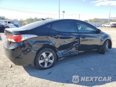 Trzecie zdjęcie samochodu z tyłu: 2013 HYUNDAI ELANTRA GLS VIN:KMHDH4AE5DU838689 - miniatura