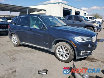 Czwarte zdjęcie samochodu z boku: 2016 BMW X5 XDR40E VIN:5UXKT0C54G0S78996 - miniatura