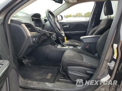 Zdjęcie 7 z 13 samochodu: 2014 JEEP CHEROKEE LATITUDE VIN:1C4PJMCS3EW299603 - miniatura