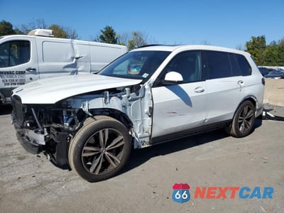 2024 BMW X7 XDRIVE40I 5UX23EM09R9T47647 - główne zdjęcie licytacji z USA - miniatura