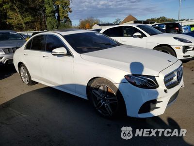 Czwarte zdjęcie samochodu z boku: 2018 MERCEDES-BENZ E 300 4MATIC VIN:WDDZF4KB3JA467832 - miniatura