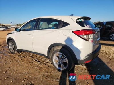 Drugie zdjęcie samochodu z przodu: 2022 HONDA HR-V LX VIN:3CZRU5H37NM739730 - miniatura