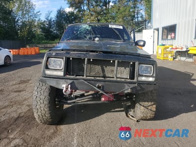 Piąte zdjęcie samochodu w środku: 1999 JEEP CHEROKEE SE VIN:1J4FT28P3XL595475 - miniatura