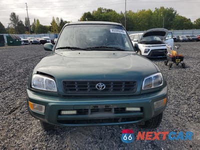 Piąte zdjęcie samochodu w środku: 2000 TOYOTA RAV4 VIN:JT3HP10V3Y7155343 - miniatura