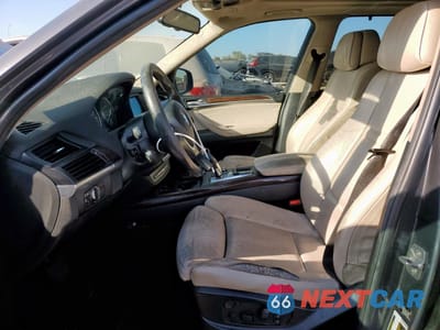 Zdjęcie 7 z 14 samochodu: 2012 BMW X5 XDRIVE35I VIN:5UXZV4C51CL985899 - miniatura