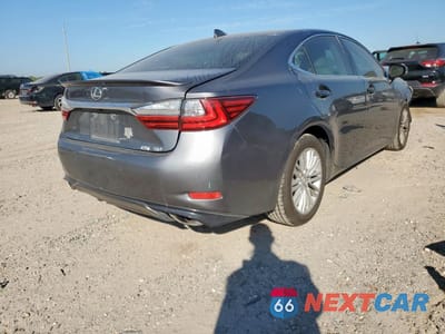 Trzecie zdjęcie samochodu z tyłu: 2017 LEXUS ES 350 VIN:58ABK1GG0HU062454 - miniatura