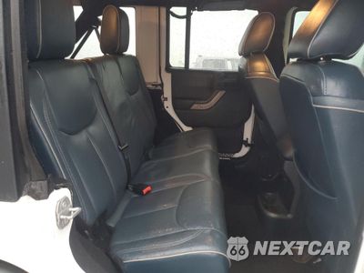 Zdjęcie 11 z 15 samochodu: 2016 JEEP WRANGLER UNLIMITED SPORT VIN:1C4BJWDG1GL244104 - miniatura