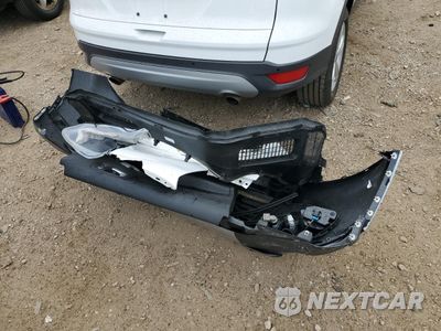 Zdjęcie 12 z 13 samochodu: 2016 FORD ESCAPE SE VIN:1FMCU9GX5GUC77850 - miniatura