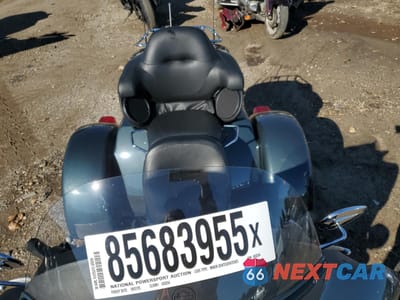 Piąte zdjęcie samochodu w środku: 2020 HARLEY-DAVIDSON FLHTCUTG VIN:1HD1MAF11LB853254 - miniatura