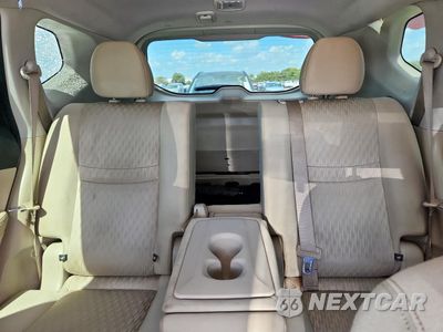 Zdjęcie 10 z 14 samochodu: 2017 NISSAN ROGUE S VIN:JN8AT2MT1HW130104 - miniatura