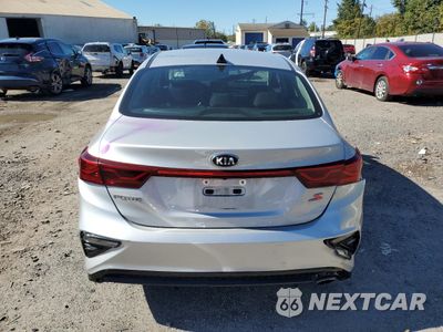 Zdjęcie 6 z 13 samochodu: 2019 KIA FORTE GT LINE VIN:3KPF34AD0KE097012 - miniatura