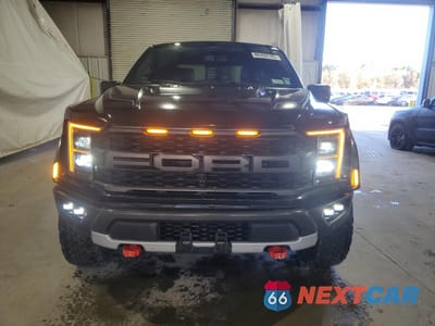 Piąte zdjęcie samochodu w środku: 2023 FORD F150 RAPTOR VIN:1FTFW1RG0PFB42466 - miniatura