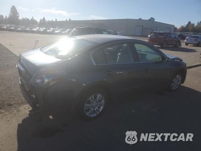Trzecie zdjęcie samochodu z tyłu: 2011 NISSAN ALTIMA BASE VIN:1N4AL2AP9BN409354 - miniatura