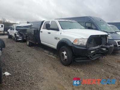 Czwarte zdjęcie samochodu z boku: 2017 RAM 5500 FLATBED TRUCK VIN:3C7WRMFLXHG500444 - miniatura