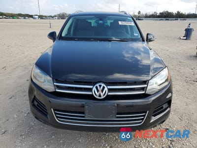 Piąte zdjęcie samochodu w środku: 2012 VOLKSWAGEN TOUAREG V6 VIN:WVGFF9BP5CD003380 - miniatura